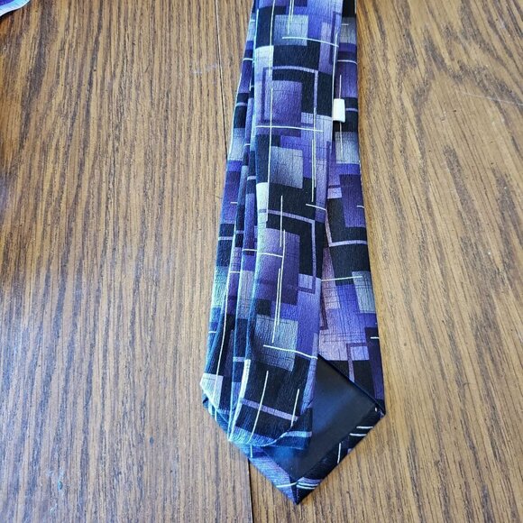 Arrow Purple and Black Square Geometric Pattern Silk Men's Necktie Tie - Picture 2 of 6